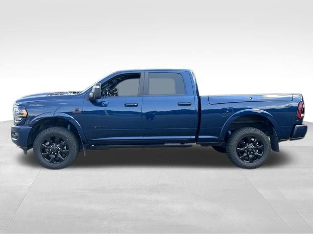 Used 2023 RAM 2500 Limited AWD/4WD image 2