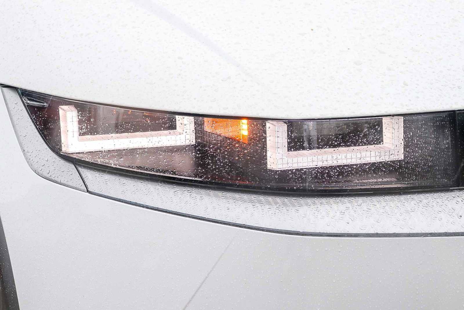 New 2026 Hyundai Ioniq 5 Limited RWD image 4