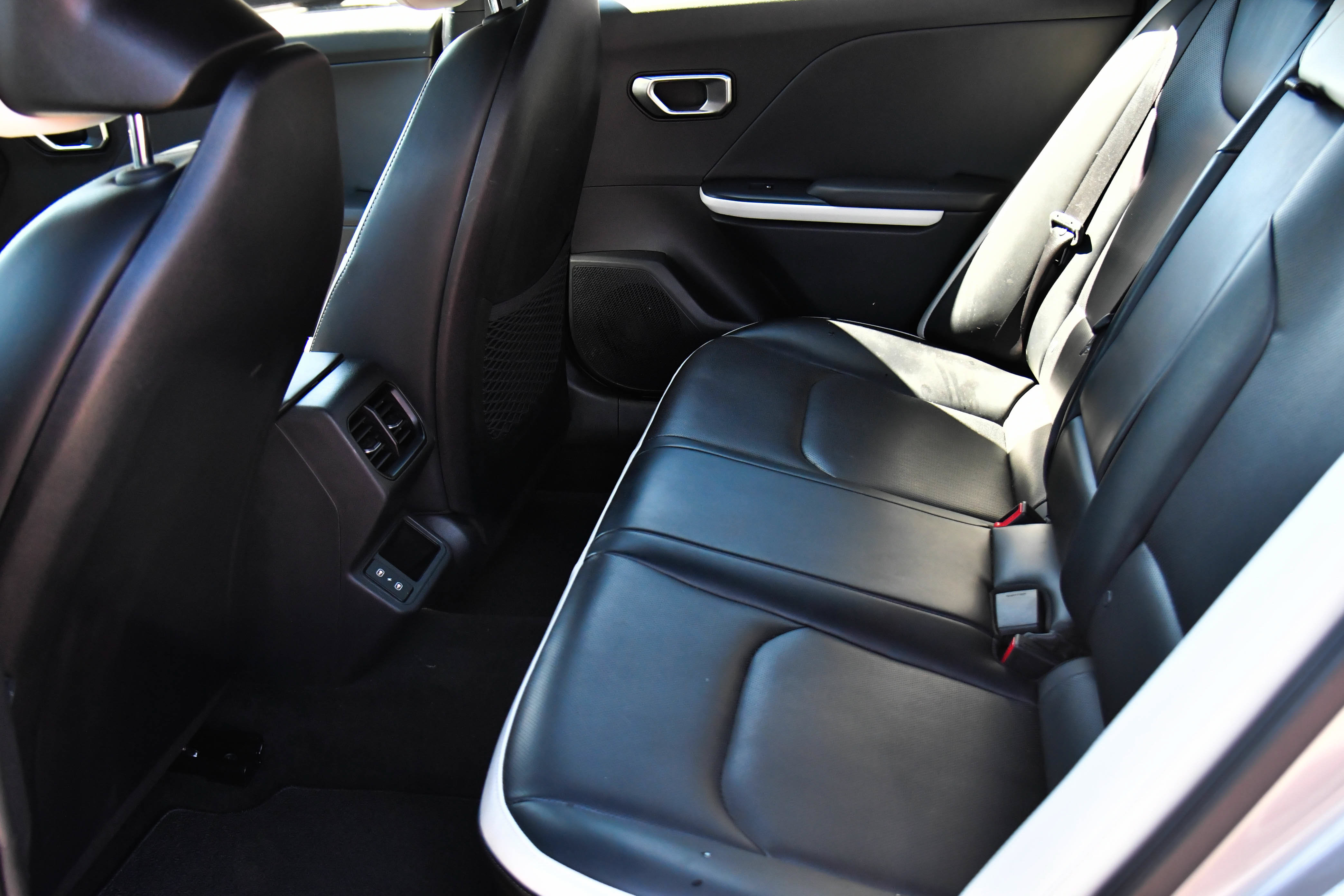 Used 2025 Kia K4 GT-Line Turbo FWD image 47