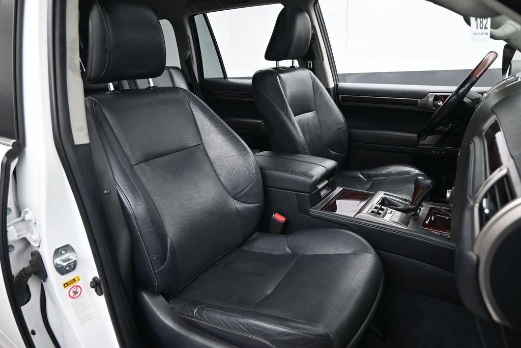 Used 2016 Lexus GX 460 w/ Premium Package AWD/4WD image 25