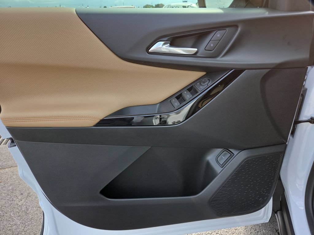 New 2026 Chevrolet Equinox ACTIV FWD image 14