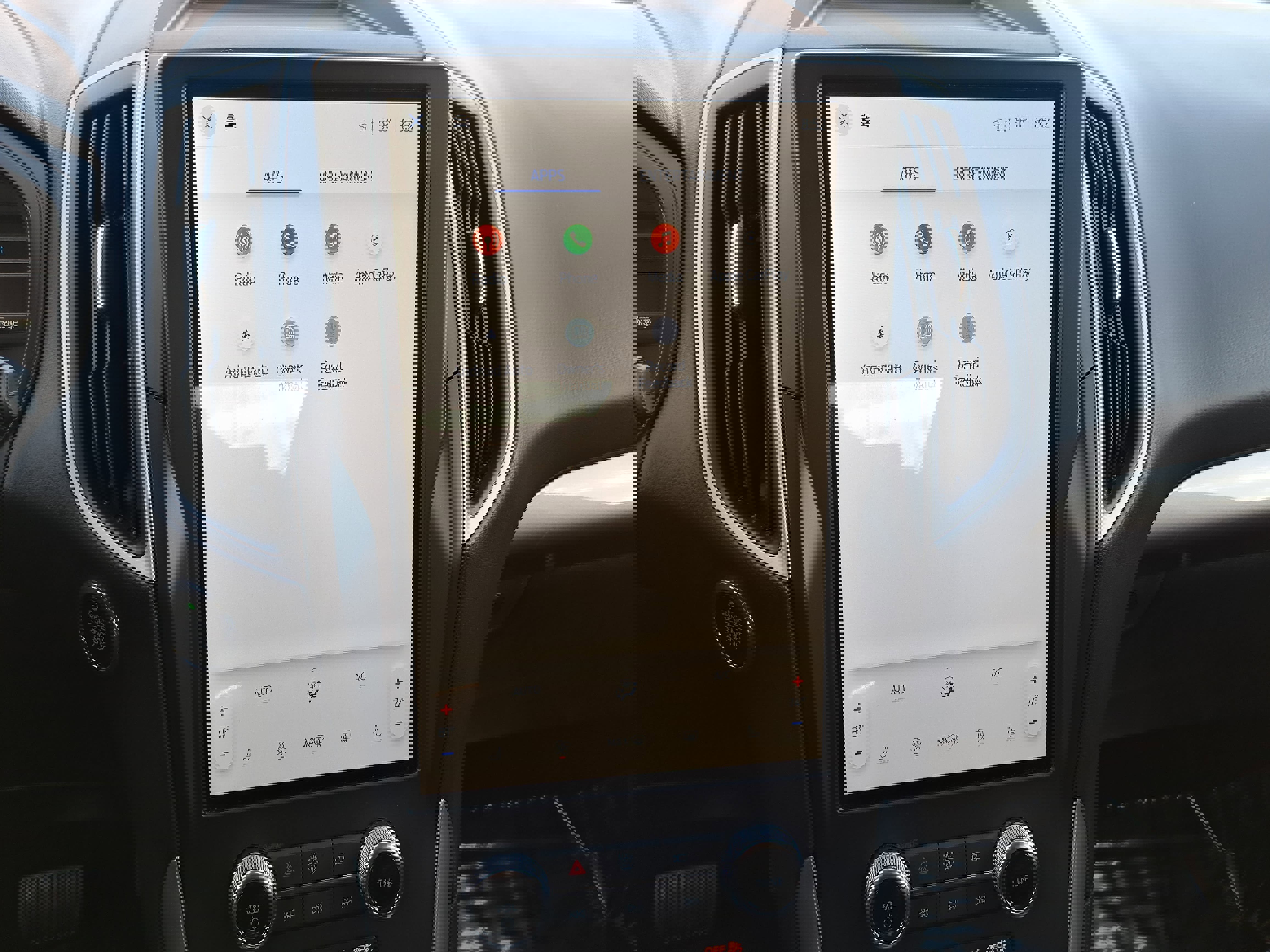 Used 2024 Ford Edge SEL image 21