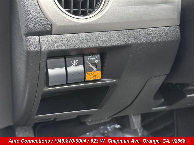 Used 2011 MAZDA MX-5 Miata Grand Touring w/ Premium Pkg RWD image 24
