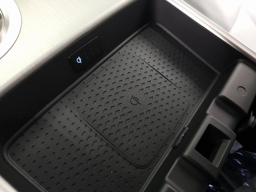 Used 2026 Genesis GV70 2.5T Advanced image 28