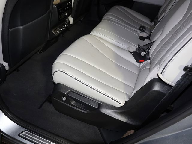 Certified 2023 Acura MDX SH-AWD w/ Advance Package image 30