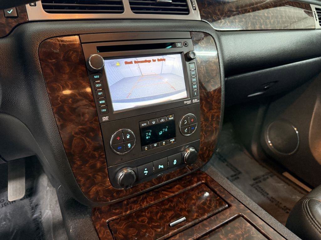 Used 2012 GMC Yukon XL Denali AWD/4WD image 21