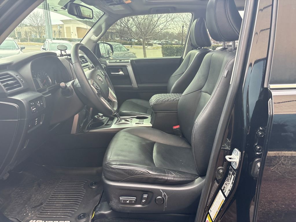 Used 2017 Toyota 4Runner Limited image 17