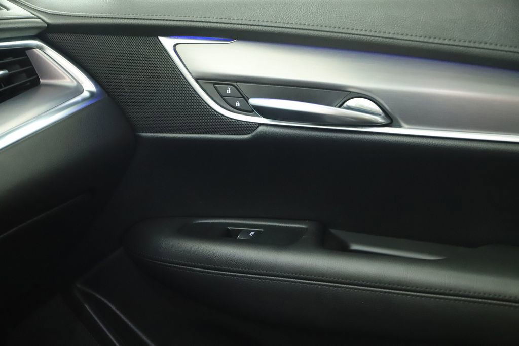 Used 2019 Cadillac XT5 Premium Luxury FWD image 29