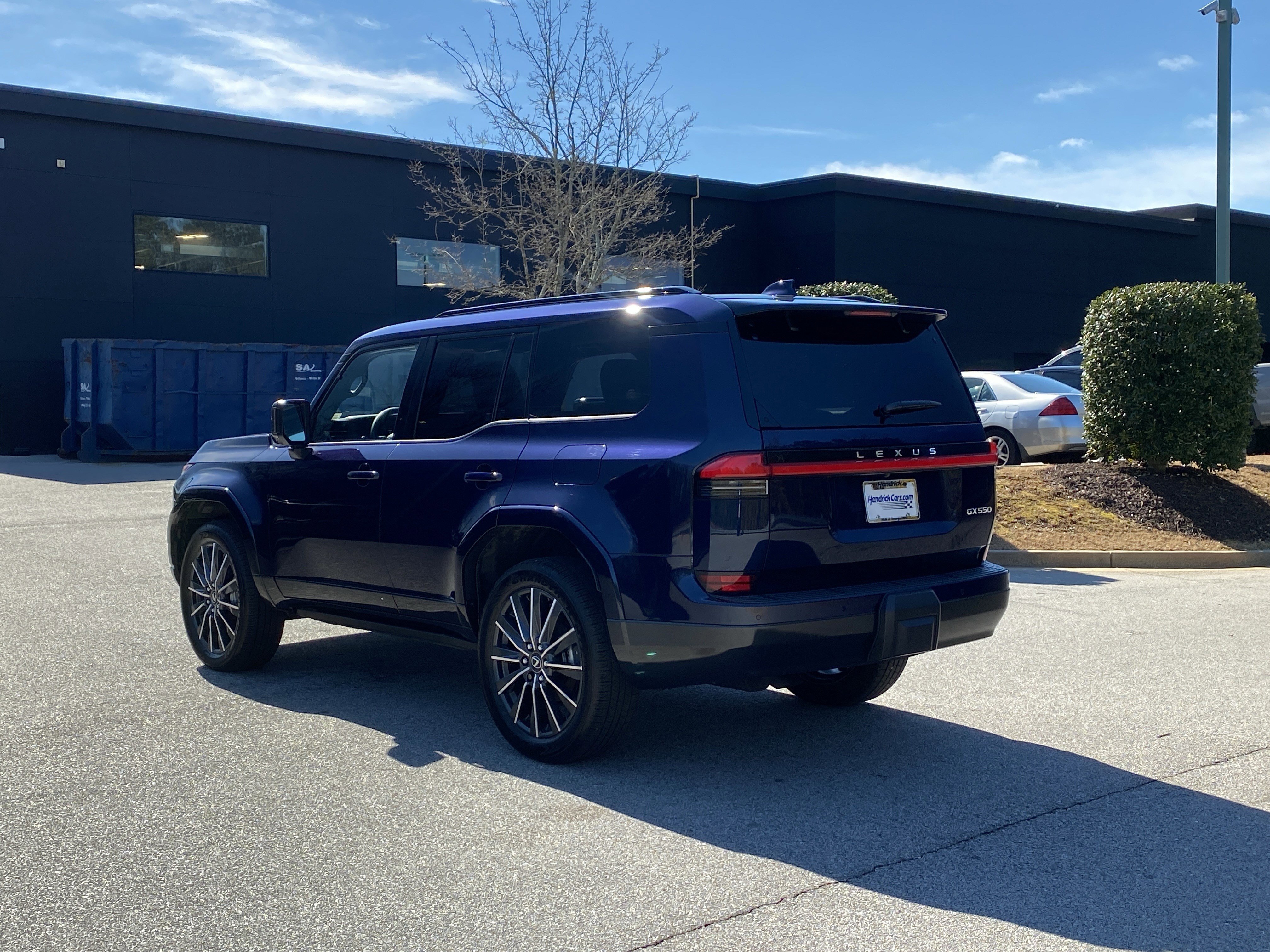 Used 2025 Lexus GX 550 w/ Accessory Package (2T) AWD/4WD image 16