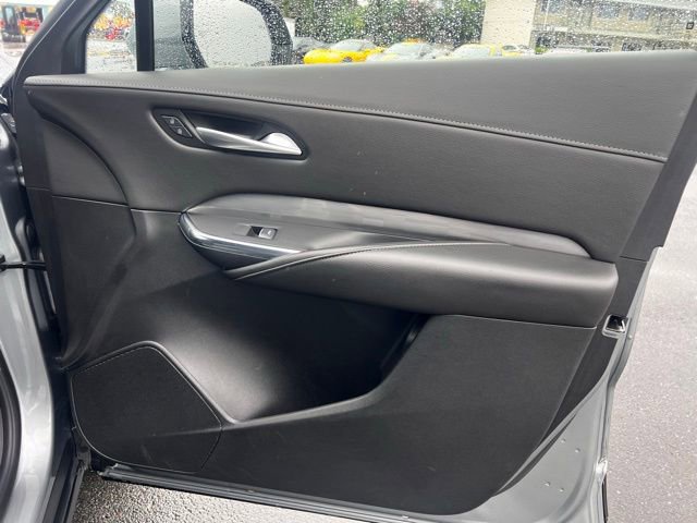 Used 2024 Cadillac XT4 Premium Luxury image 29