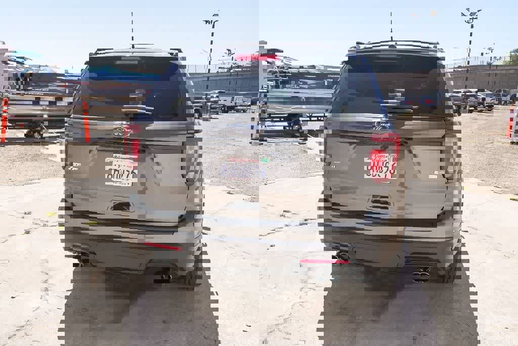 Used 2019 Ford Explorer Sport image 8