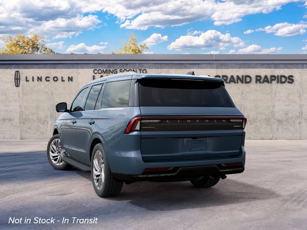 New 2027 Lincoln Navigator Premiere AWD/4WD image 8