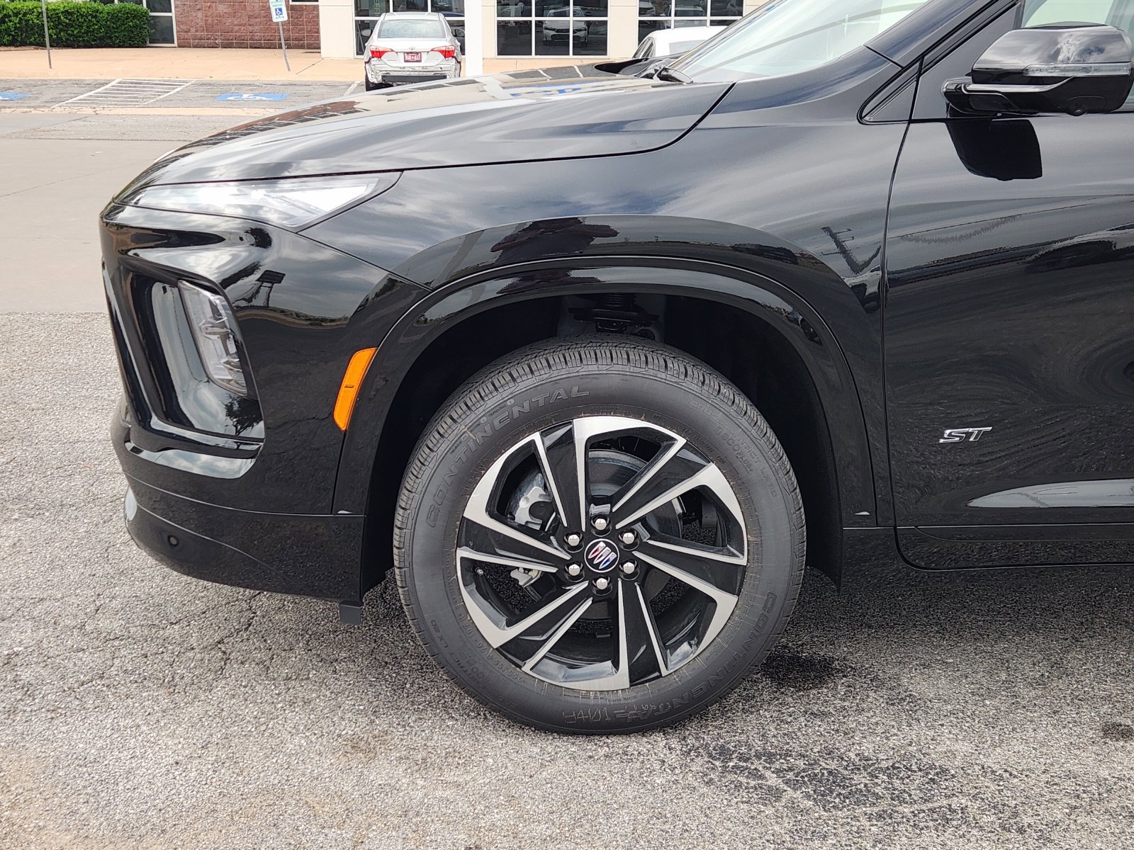 New 2026 Buick Enclave Sport Touring w/ Power Package FWD image 9