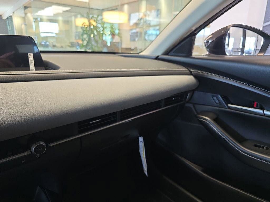 New 2026 MAZDA CX-30 Aire Edition image 23