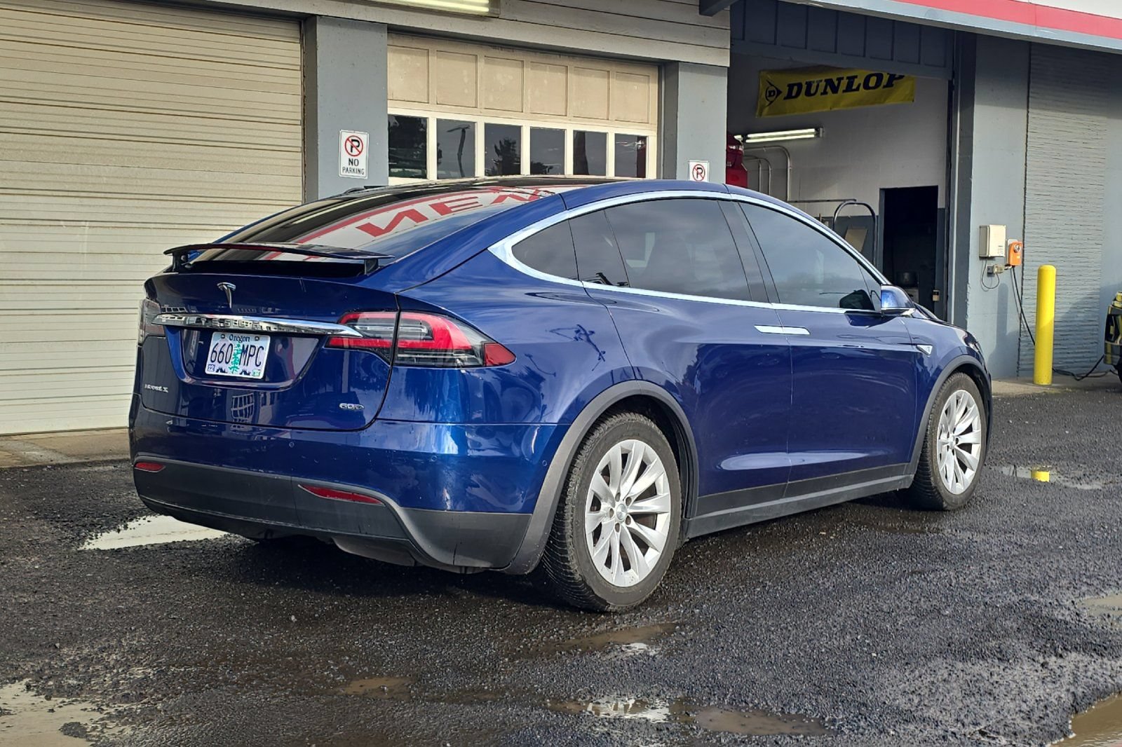Used 2016 Tesla Model X 60D AWD/4WD image 5