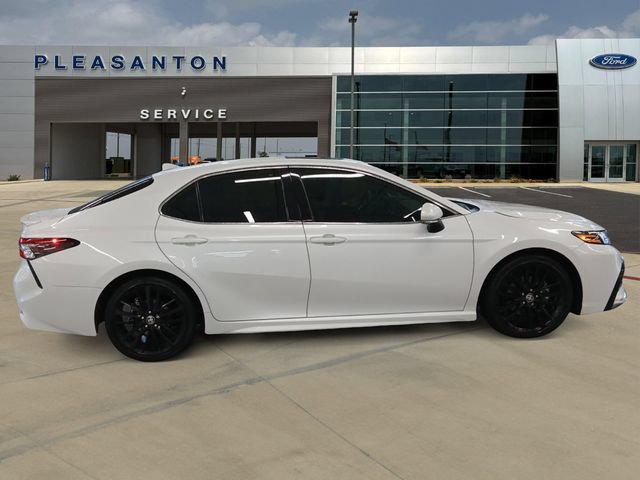 Used 2024 Toyota Camry XSE w/ Navigation Package FWD image 6