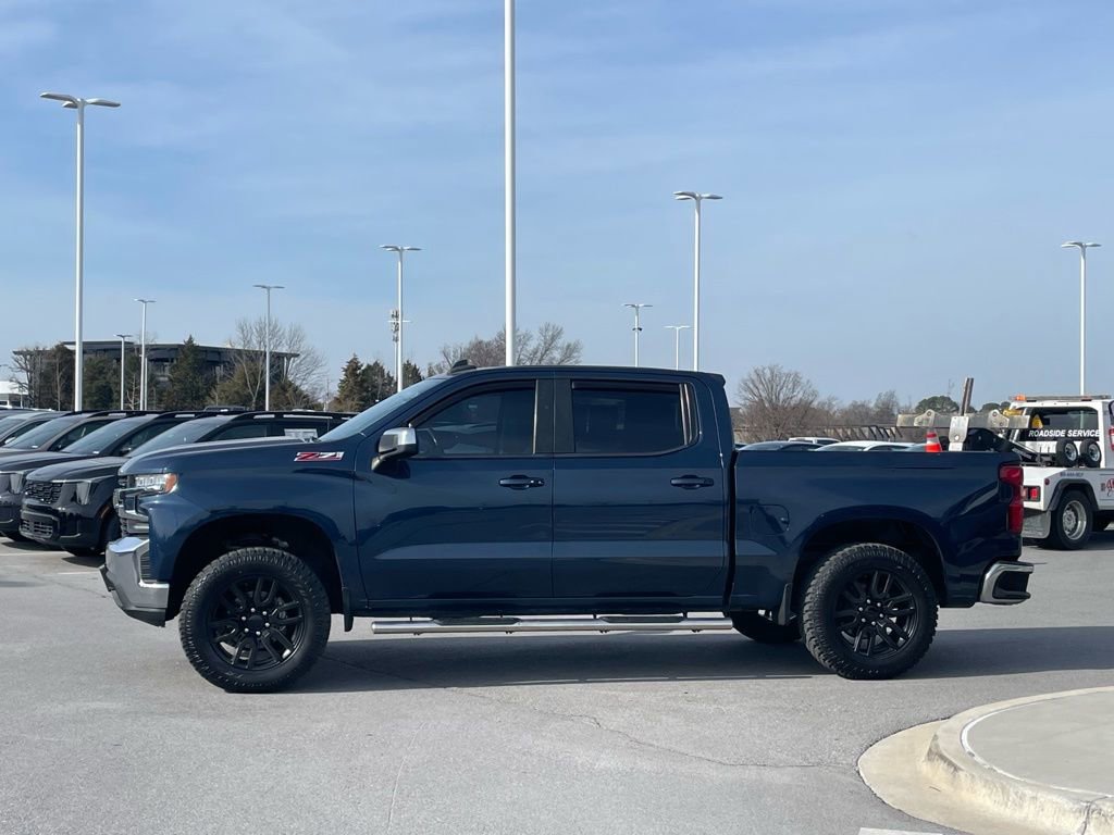 Used 2020 Chevrolet Silverado 1500 LT w/ Texas Edition image 4