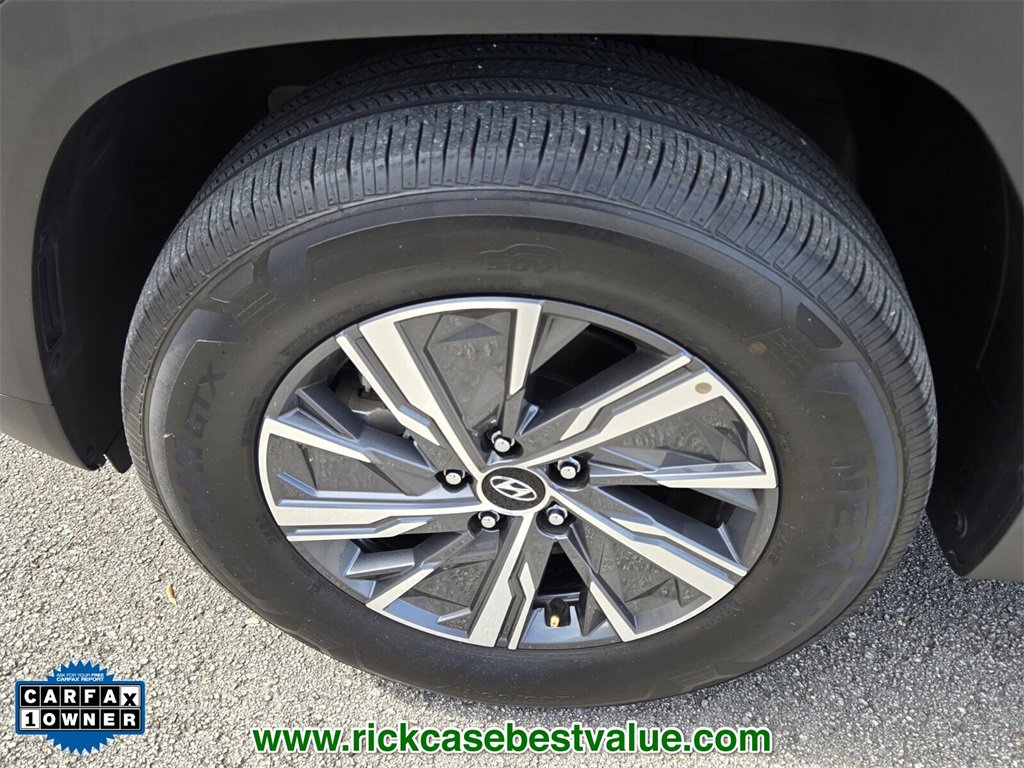 Used 2024 Hyundai Tucson Blue image 10