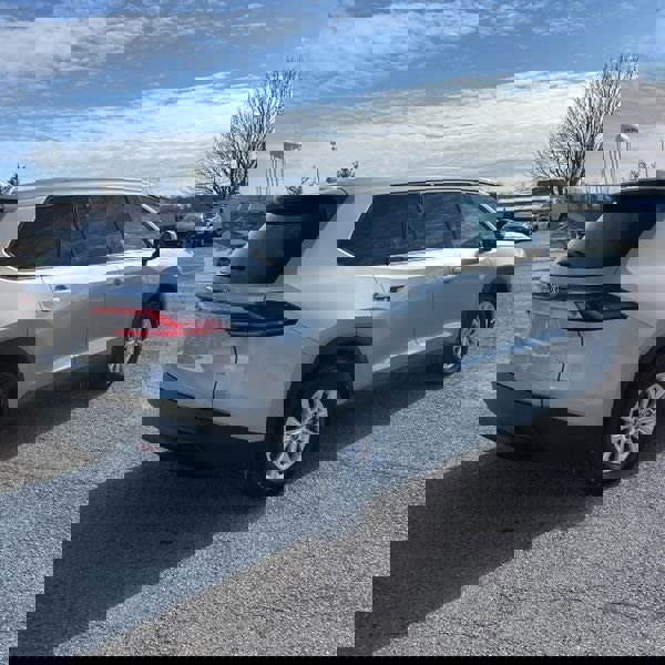 Used 2025 Toyota Grand Highlander FWD image 6