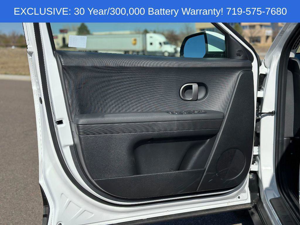 New 2025 Hyundai Ioniq 5 SEL image 11