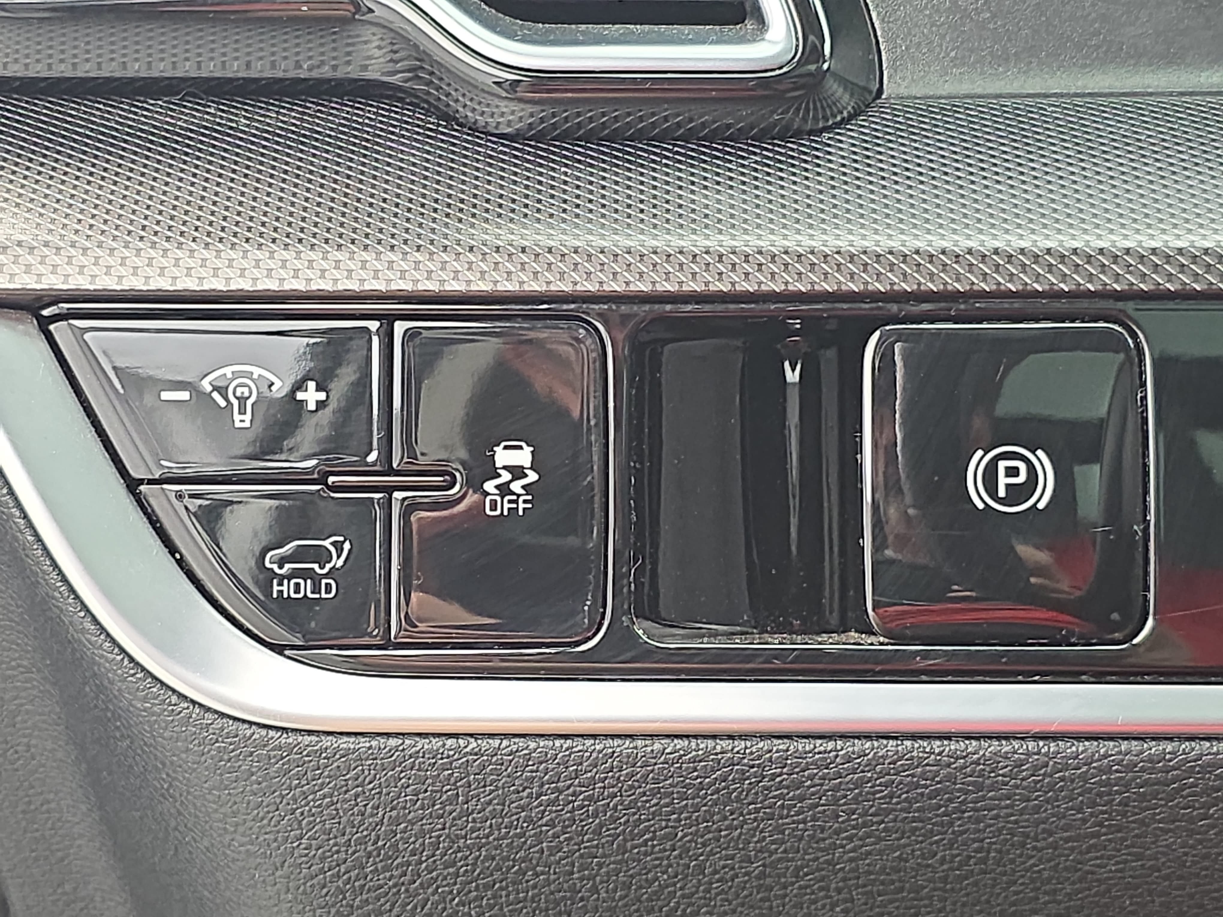 Used 2024 Kia Sportage SX FWD image 25