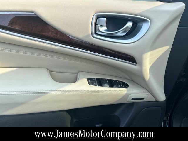 Used 2015 INFINITI QX60 Luxe w/ Deluxe Touring Package AWD/4WD image 12