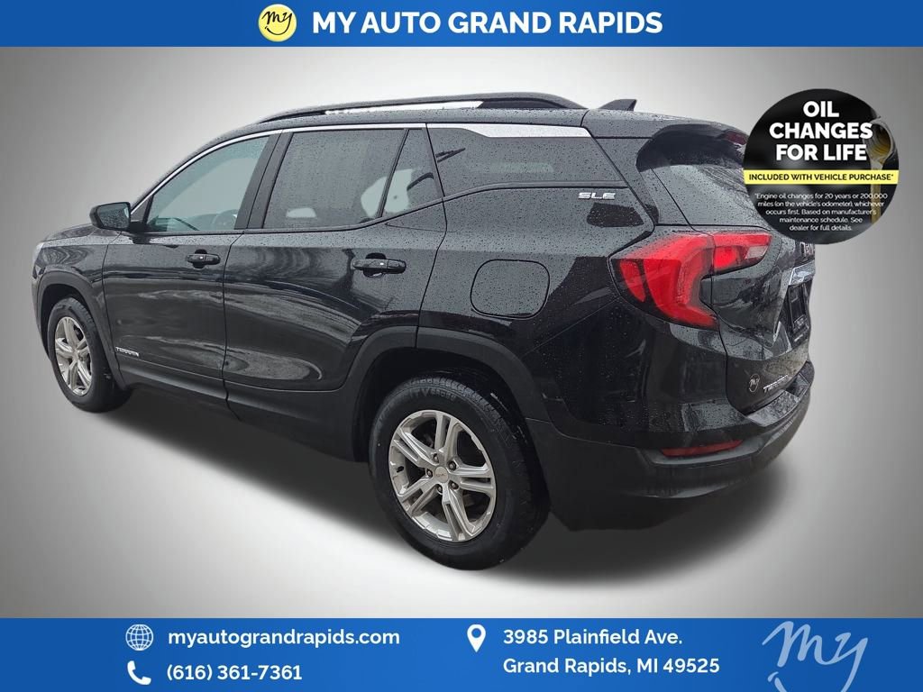 Used 2021 GMC Terrain SLE w/ Driver Convenience Package image 5