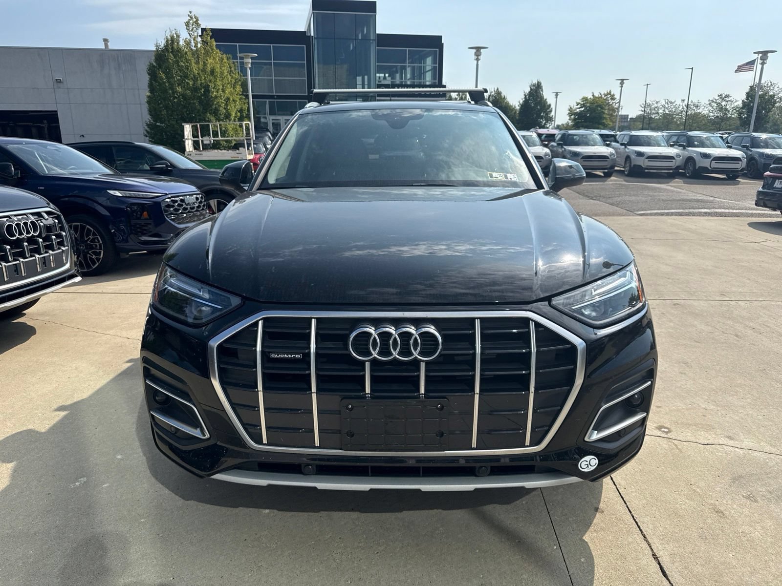 Used 2023 Audi Q5 2.0T Premium w/ Convenience Package AWD/4WD image 7