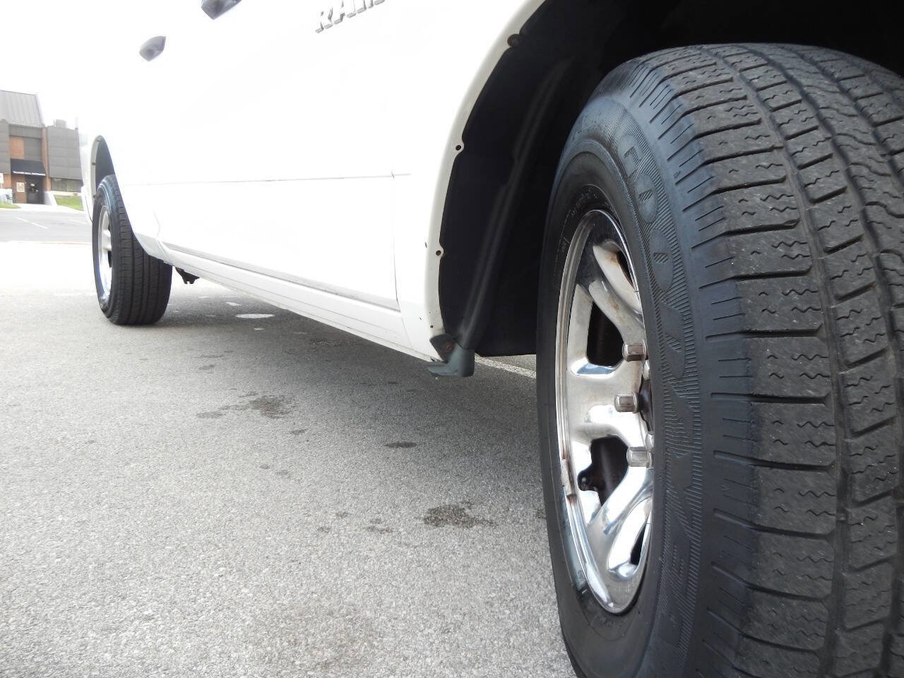 Used 2009 Dodge Ram 1500 Truck ST image 19