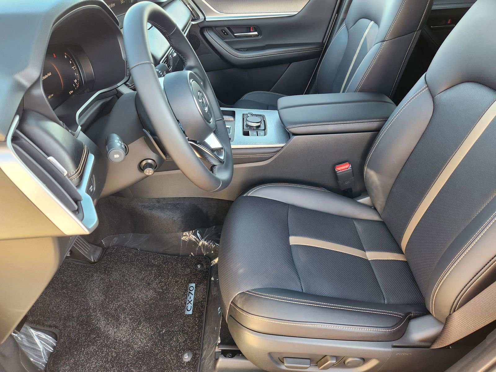 New 2026 MAZDA CX-70 3.3 Turbo S w/ Premium Package image 14