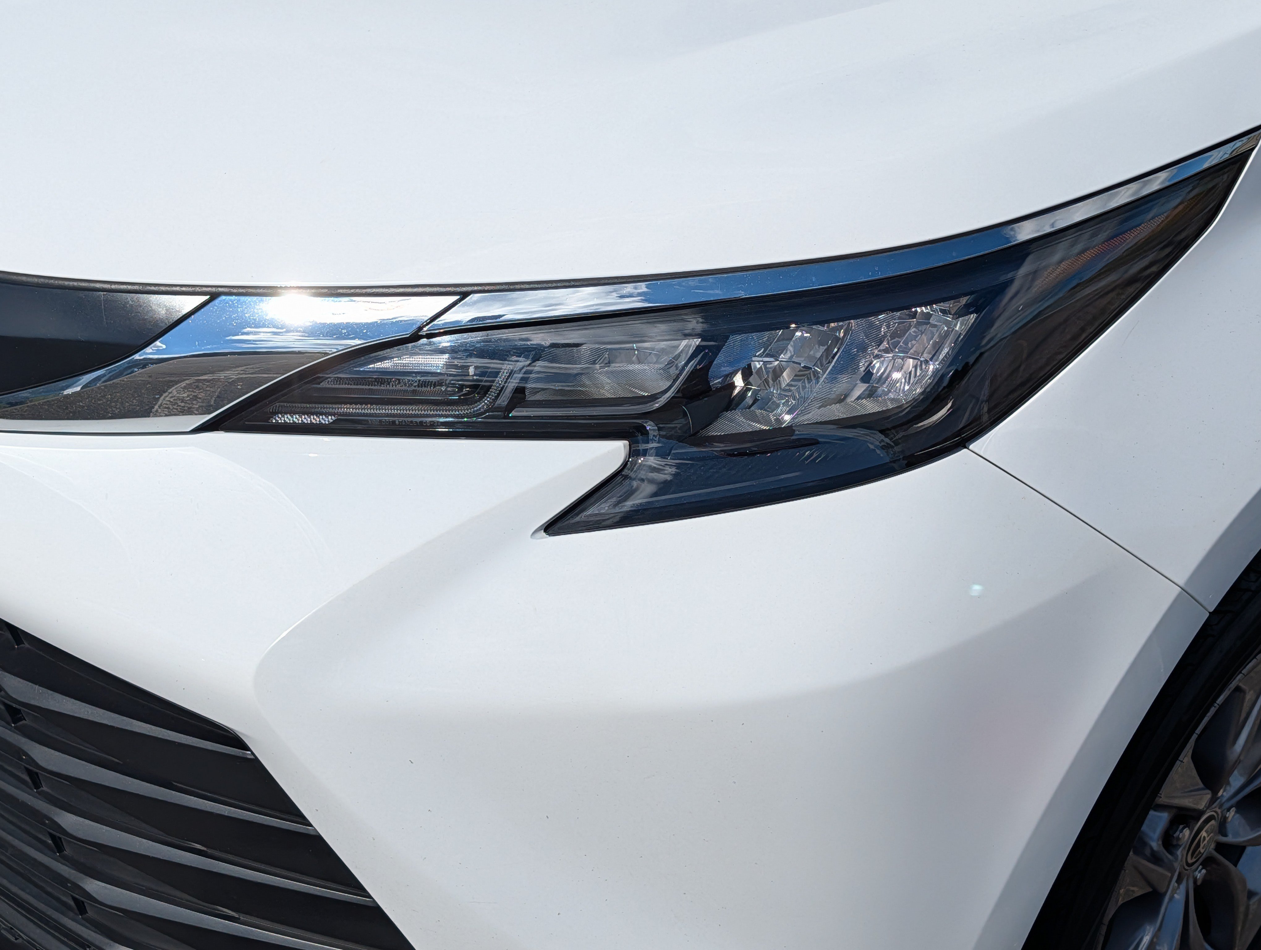 Used 2024 Toyota Sienna LE FWD image 16
