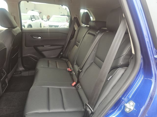 Certified 2023 Nissan Rogue SV w/ SV Premium B Package AWD/4WD image 15