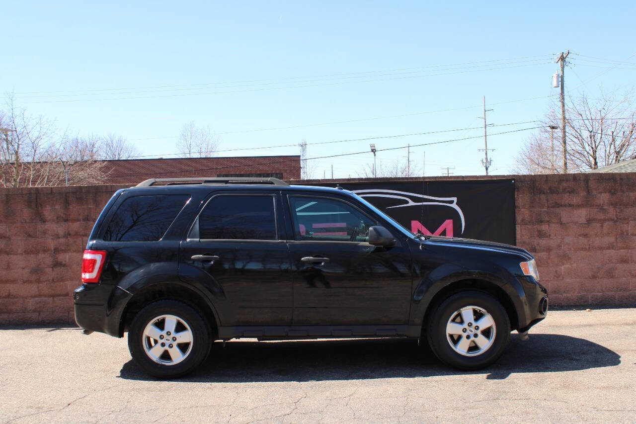 Used 2012 Ford Escape XLT image 5