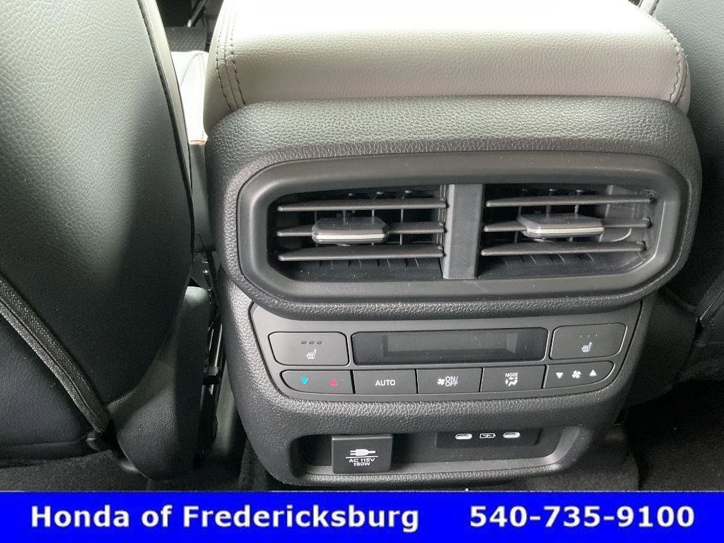Used 2025 Honda Pilot Elite image 41
