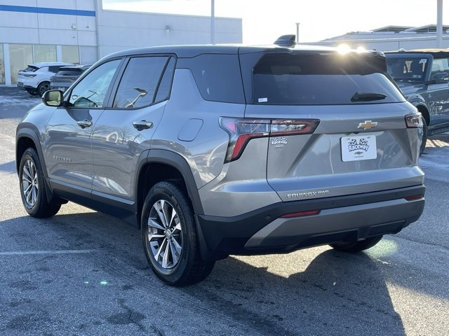 New 2026 Chevrolet Equinox LT w/ Convenience Package II image 11