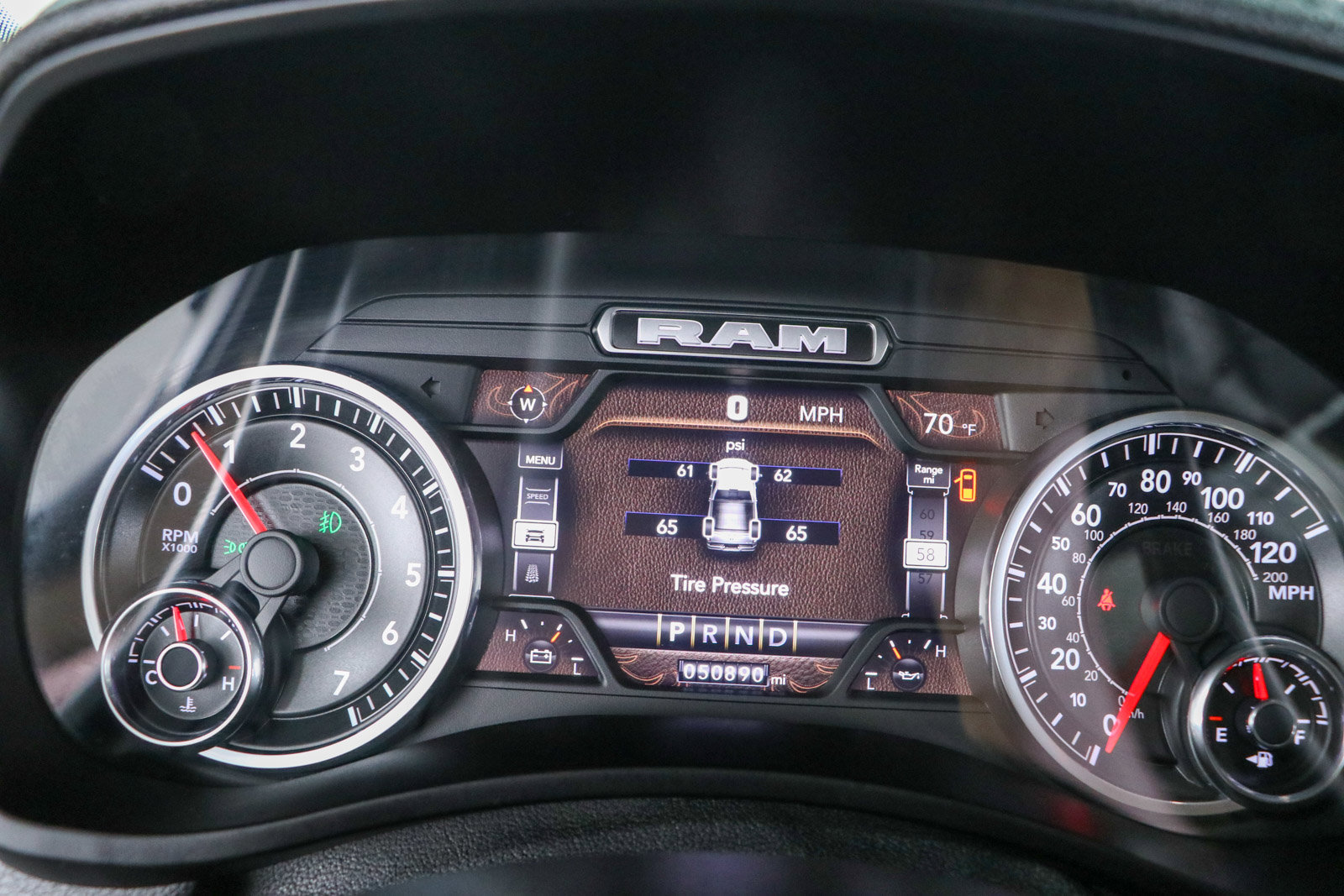 Used 2022 RAM 2500 Laramie w/ Protection Group AWD/4WD image 15