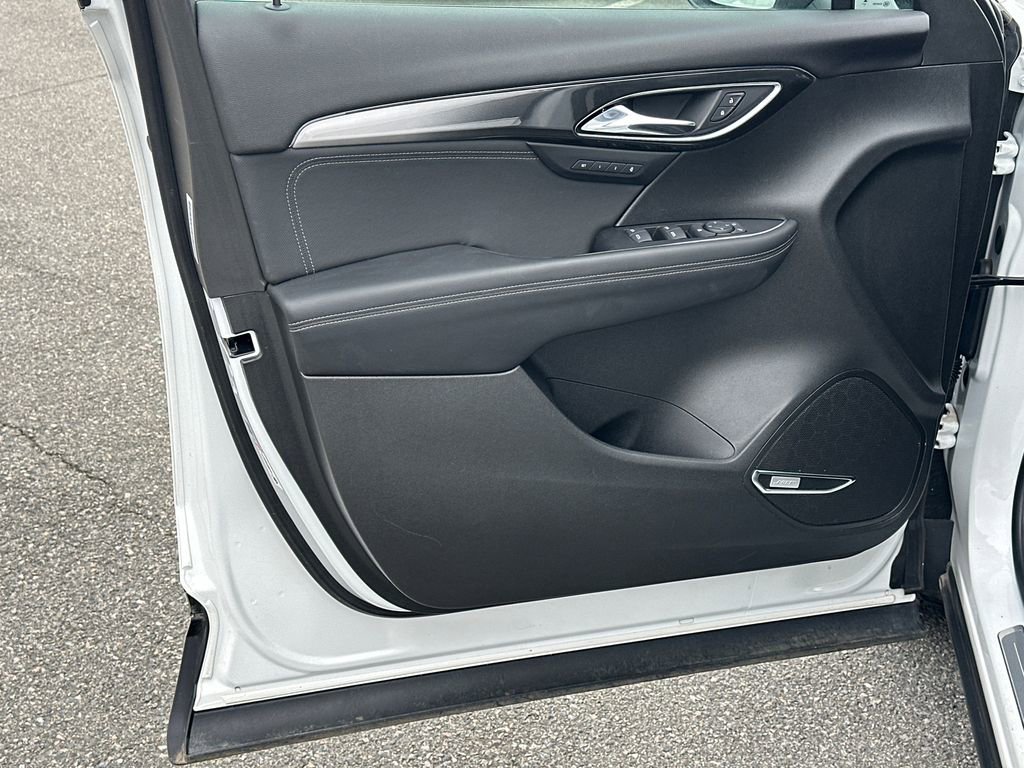 Certified 2025 Buick Envision Preferred image 10
