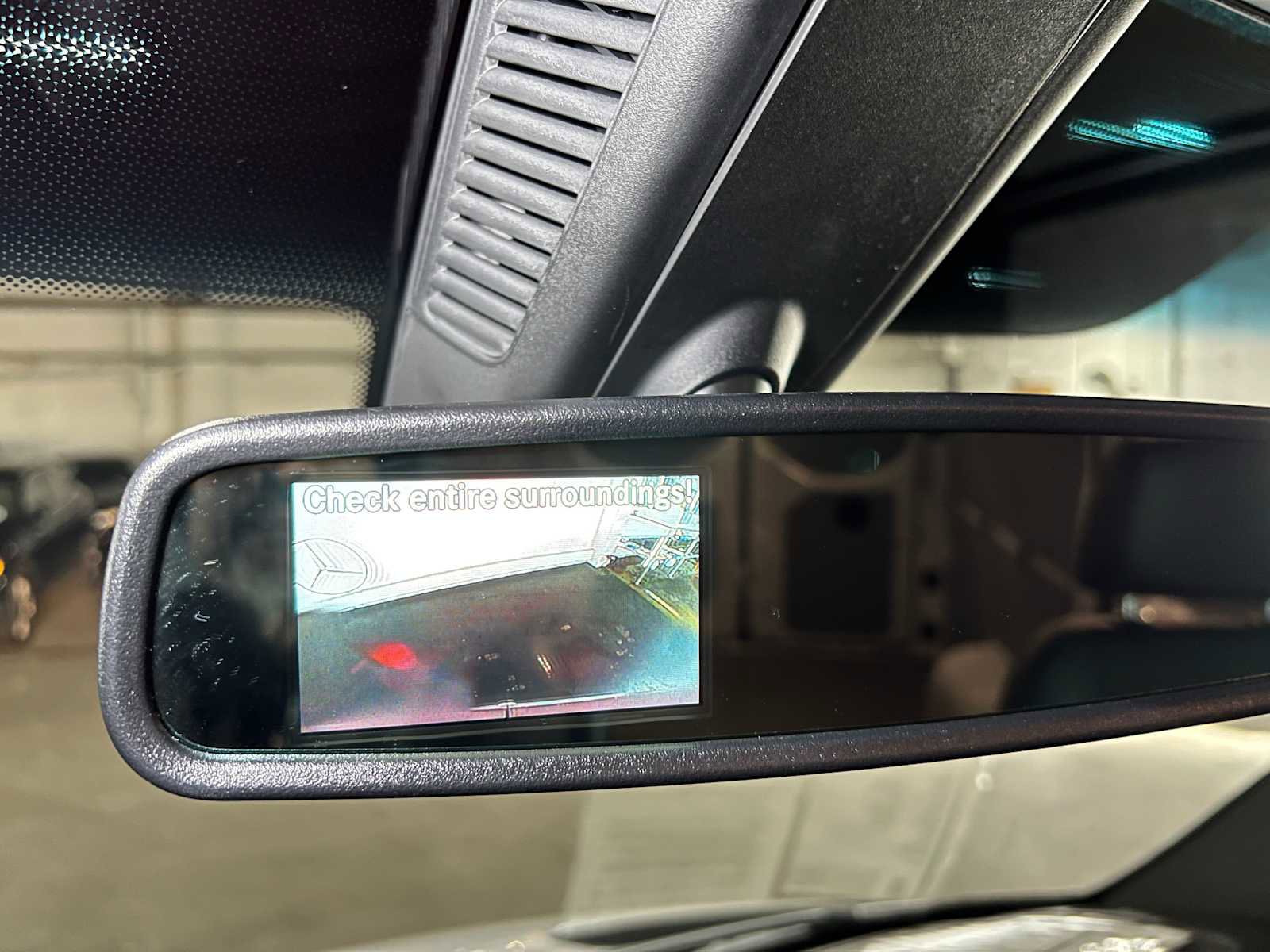 Used 2025 Mercedes-Benz Sprinter 2500 image 32