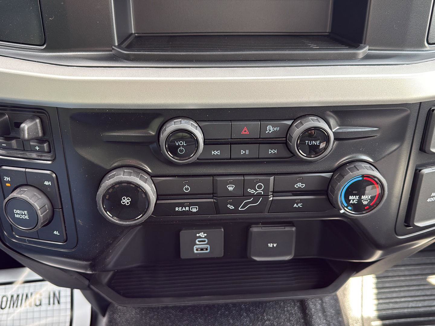 New 2026 Ford F350 XLT w/ XLT Value Package image 22