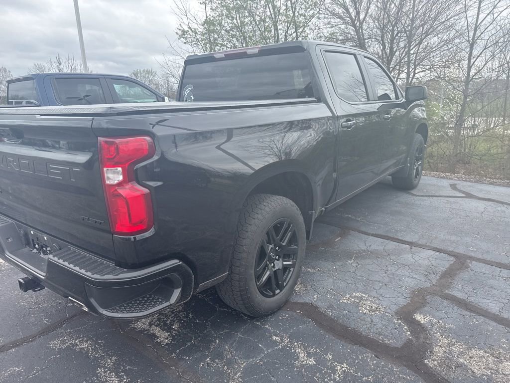 Used 2023 Chevrolet Silverado 1500 RST AWD/4WD image 4