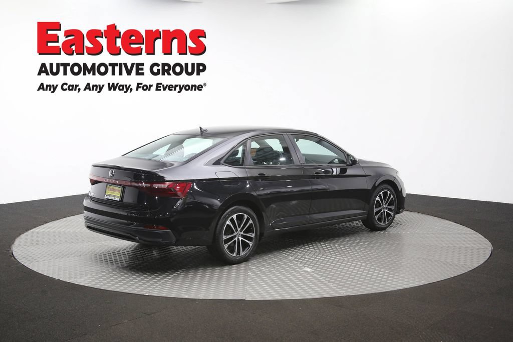 Used 2025 Volkswagen Jetta Sport FWD image 42