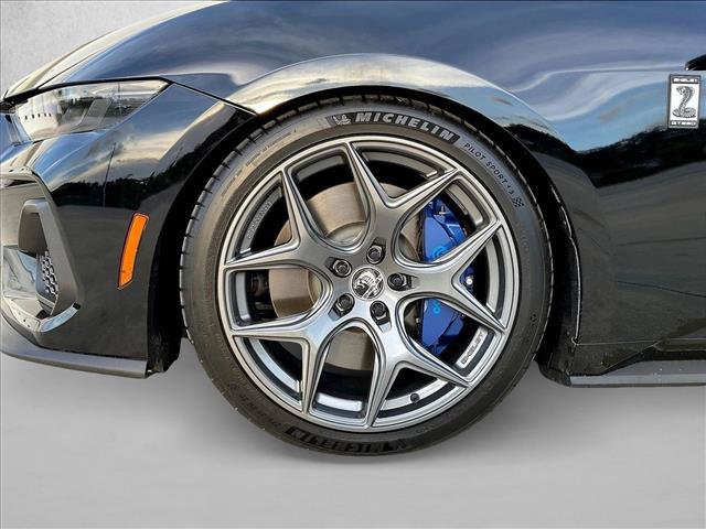 Used 2025 Ford Mustang GT Premium w/ GT Performance Package RWD image 10