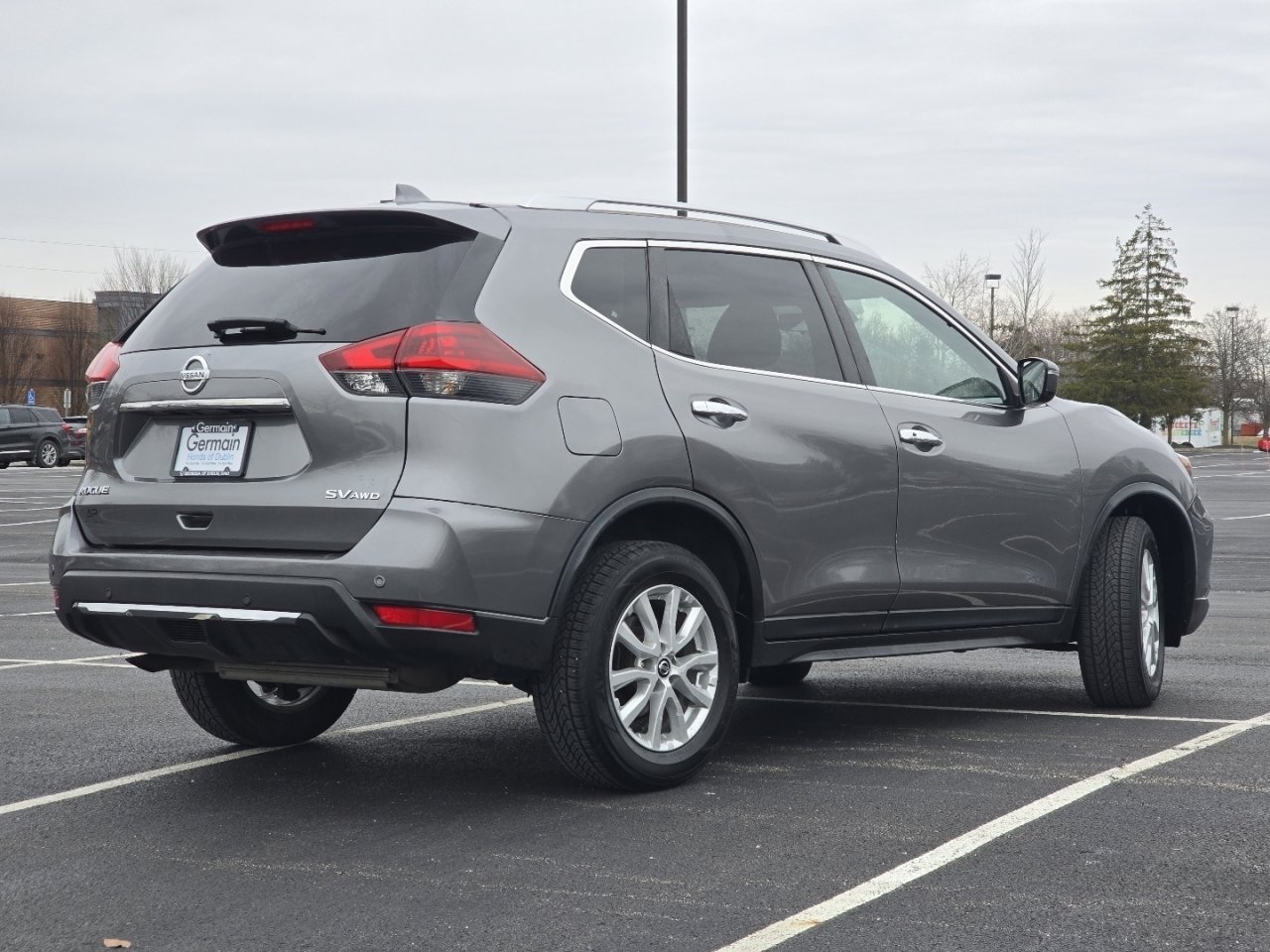 Used 2020 Nissan Rogue SV image 17
