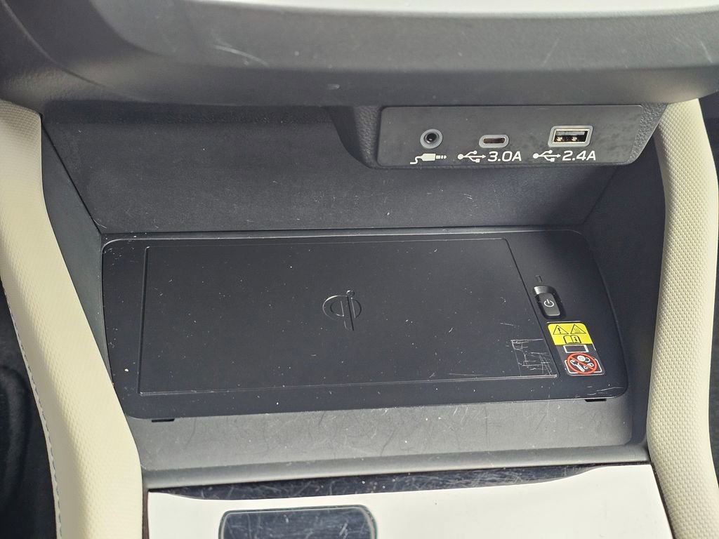 Certified 2025 Subaru Forester Premium image 31