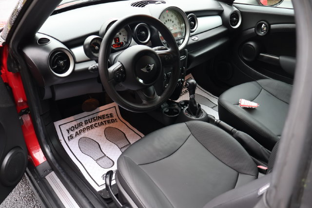 Used 2014 MINI Cooper Roadster FWD image 5