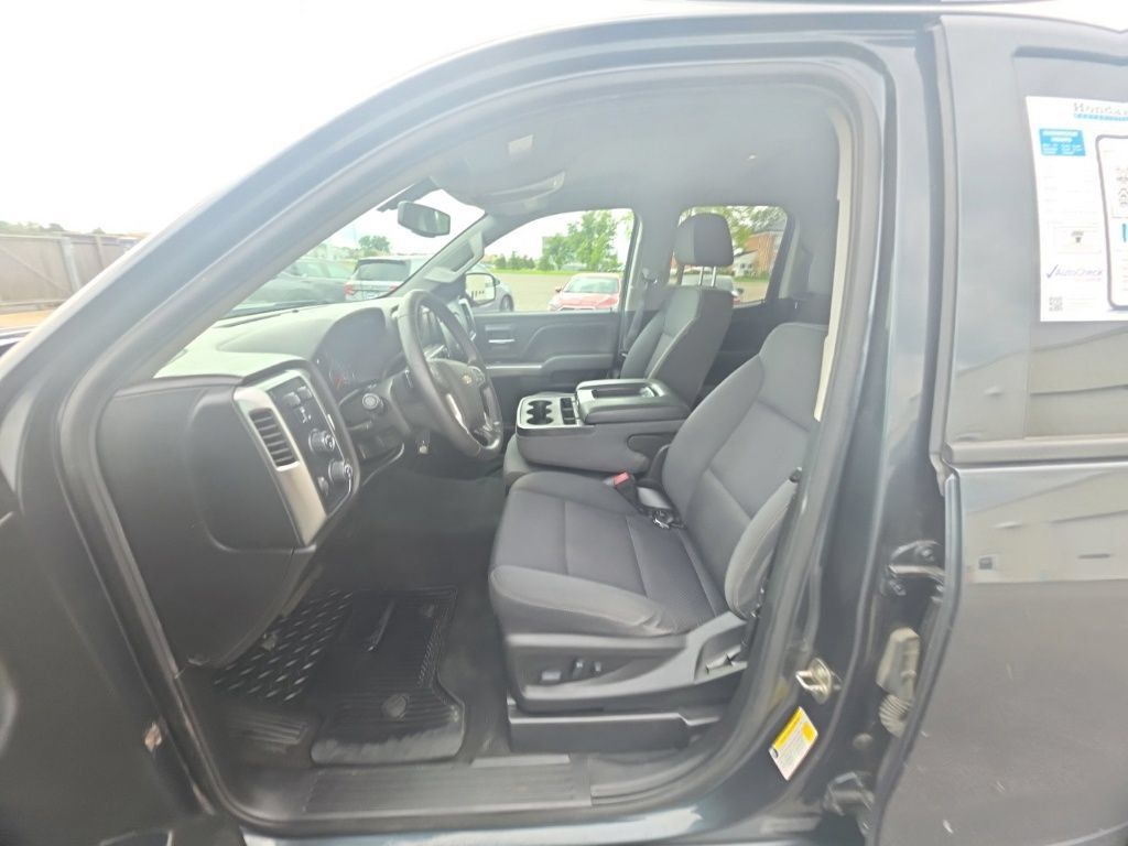 Used 2019 Chevrolet Silverado 1500 LT w/ All Star Edition AWD/4WD image 15
