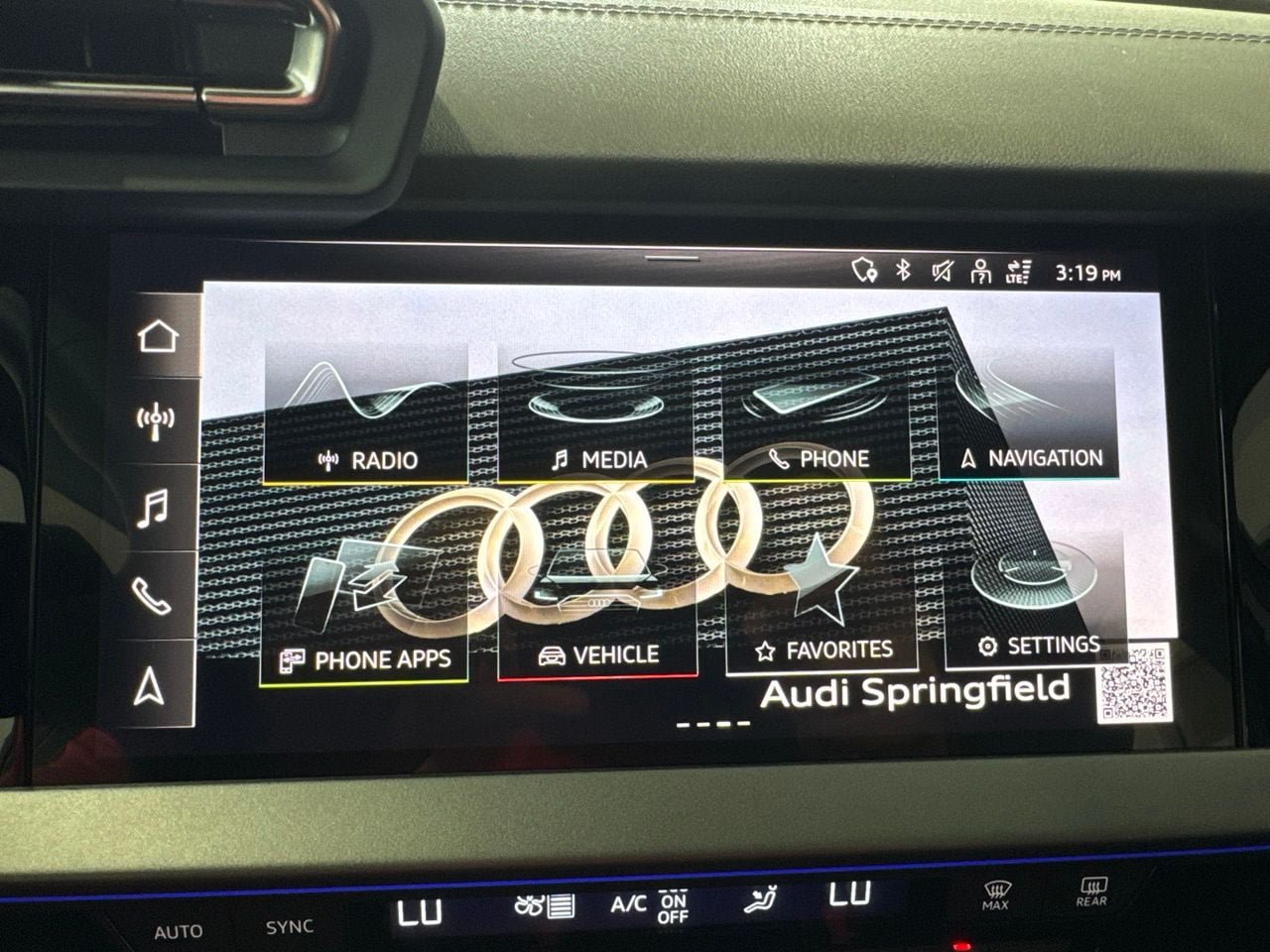 Used 2025 Audi A3 2.0T Premium Plus AWD/4WD image 24