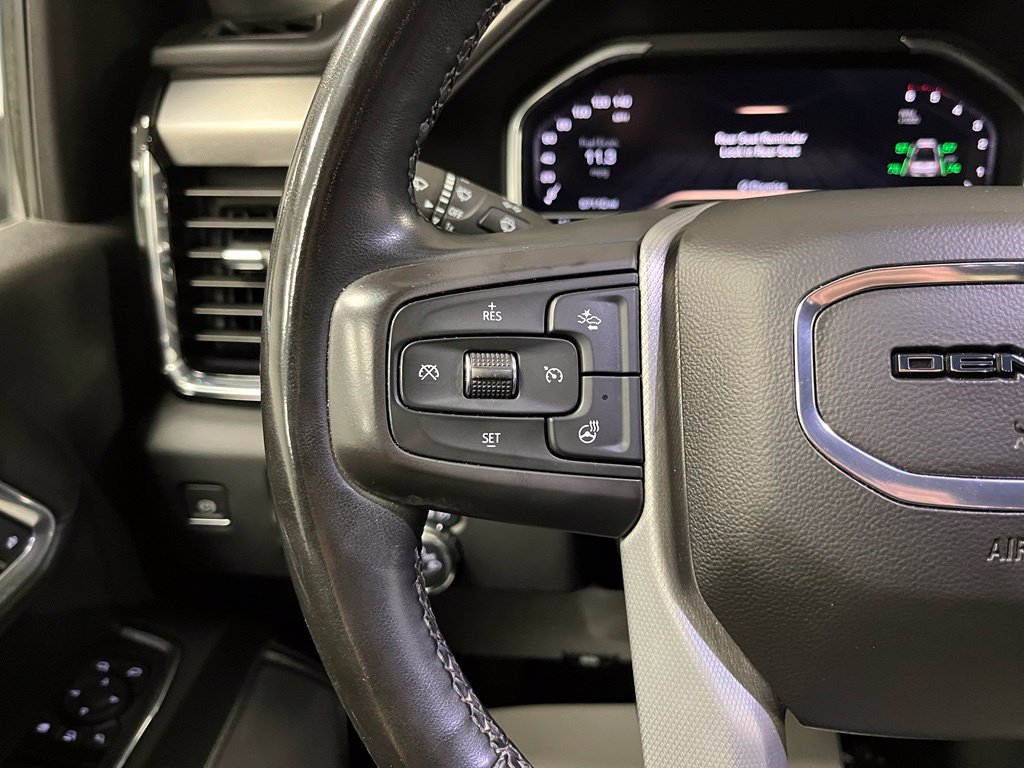 Used 2024 GMC Sierra 3500 Denali w/ Technology Package AWD/4WD image 27