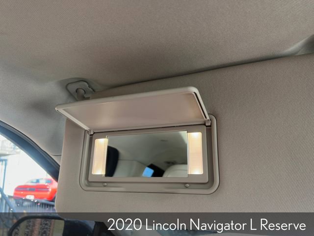 Used 2020 Lincoln Navigator L Reserve w/ Luxury Package image 35