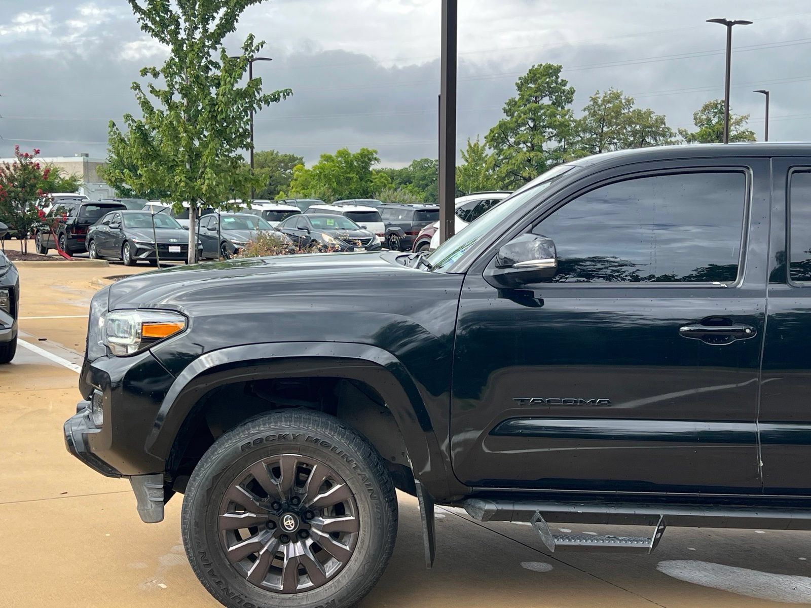Used 2023 Toyota Tacoma Limited w/ Nightshade Package AWD/4WD image 8